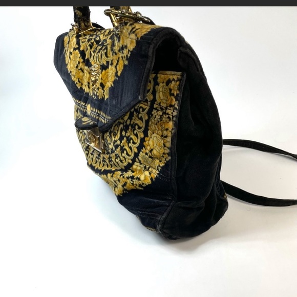 Versace Iconic 1990s Purse Velvet material - Picture 2 of 12
